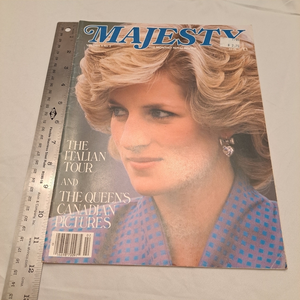 Majesty Magazine Volume 6 No 2 June 1985 Printed In England Royal Family - Picture 9 of 9